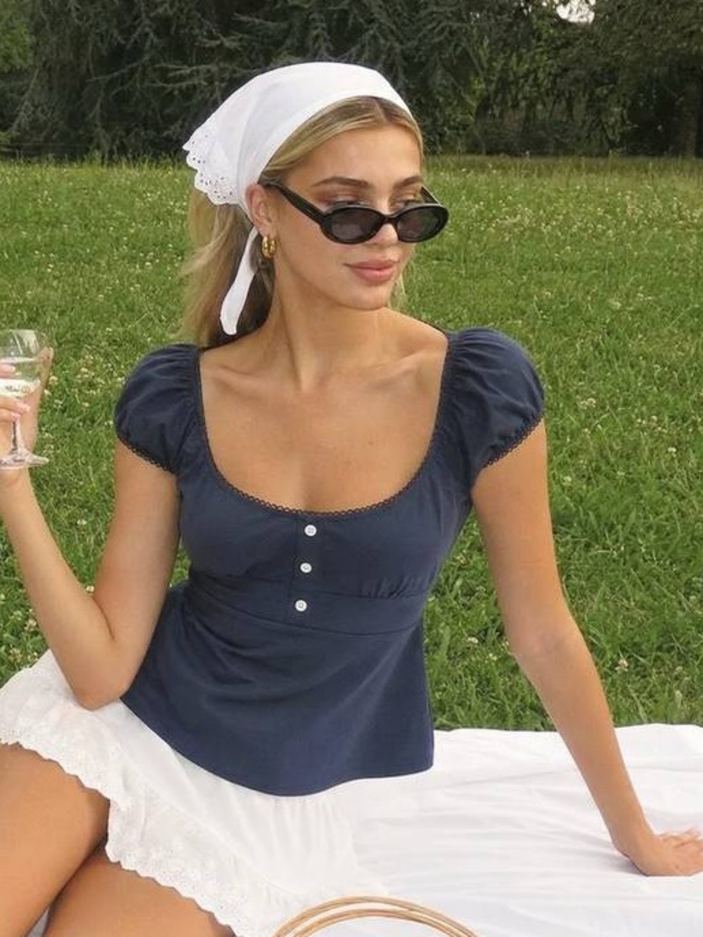 Cider
Cotton Blend Women's Scoop Neck Puff Sleeve Blouse Navy Blue